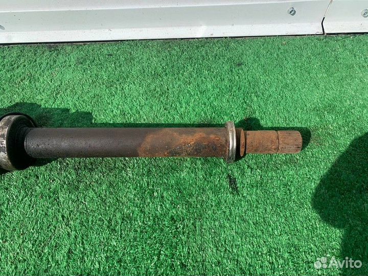 Полуось (привод) передняя правая R Renault Megane