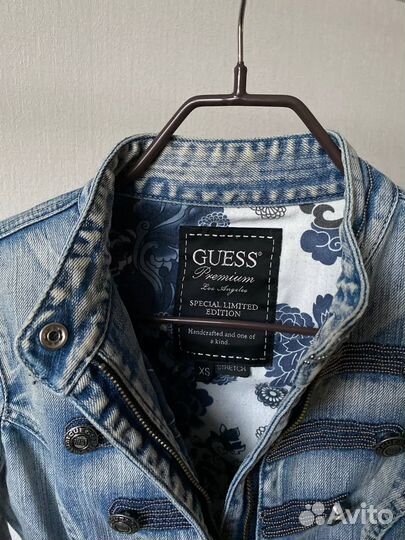 Джинсовый пиджак guess