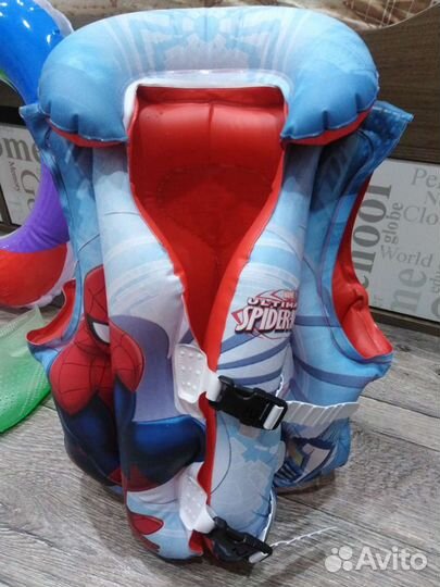 Жилет для плавания, надувной круг