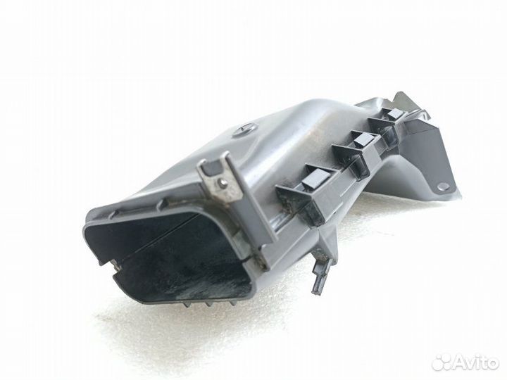 Воздуховод охлаждения тормозов правый Bmw 3-Series