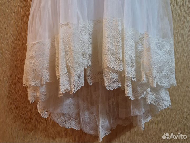 Платье праздничное