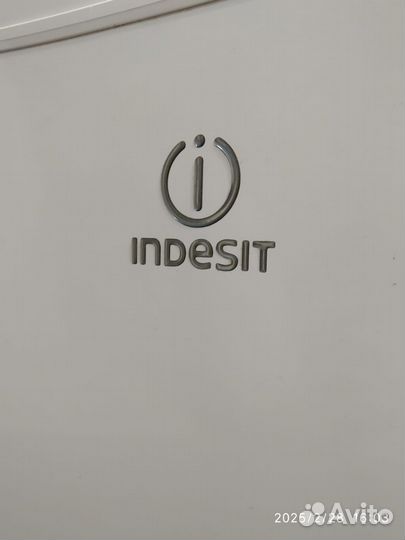 Холодильник indesit бу