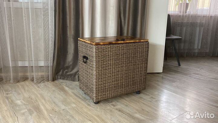 Короб, сундук, корзина плетённая из ротанга