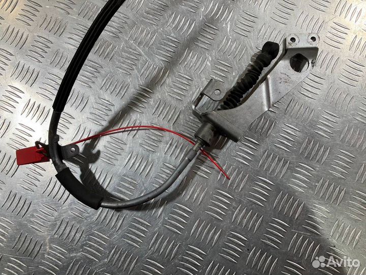 Трос кулисы кпп Audi A8 D3/4E 2-й рест. 2008