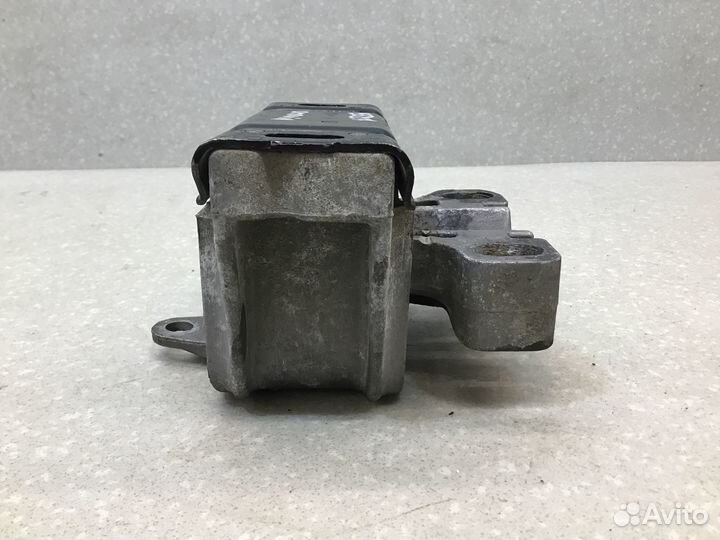 Опора кпп левая Skoda Octavia (A4 1U) 2000-2011