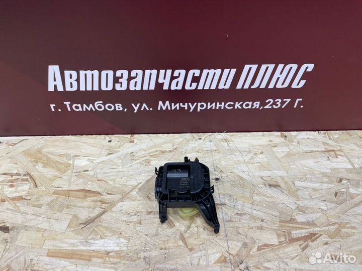 Привод заслонки отопителя Volkswagen Polo