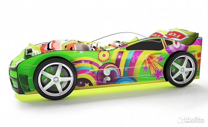 Детская кровать машина