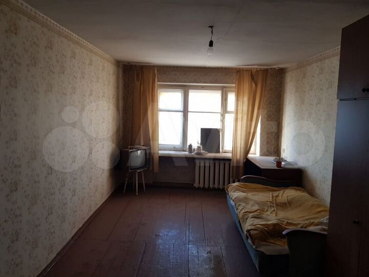 Комната 17,4 м² в 5-к., 2/5 эт.