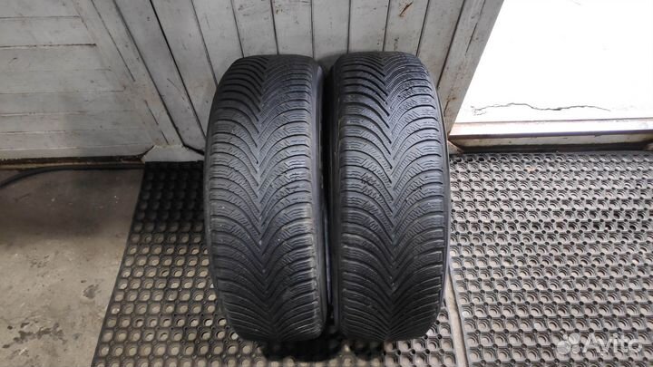 Michelin Alpin 5 215/65 R17 99H