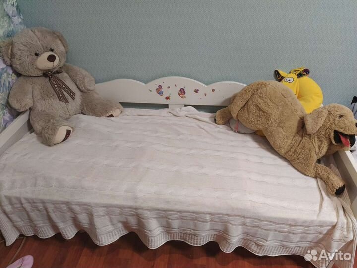 Кровать с матрасом Икеа хенсвик