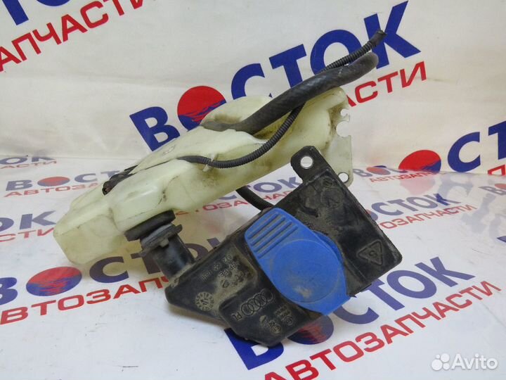 Бачок омывателя audi A4 8K2