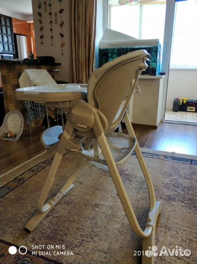 Стульчик для кормления 