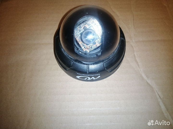 Цветная купольная камера MicroDigital MDC-7220F