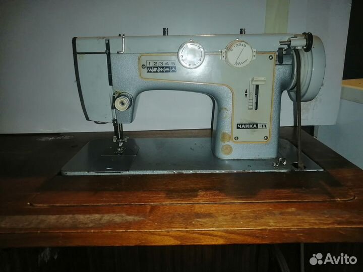Швейная машина Чайка 3