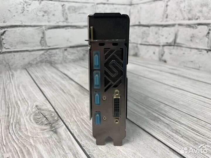 Видеокарта AMD Radeon RX 580 nitro+ OC 4GB