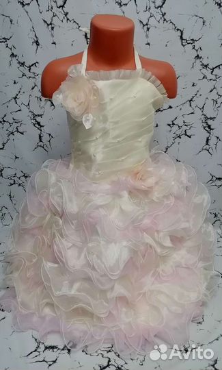 Платье нарядное