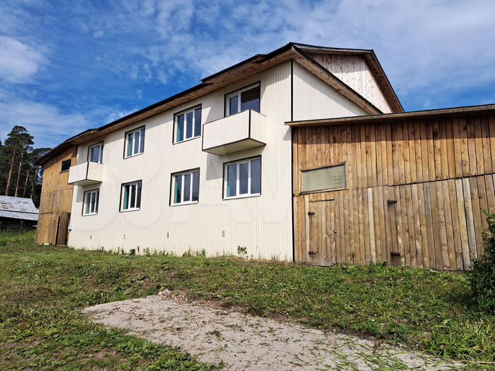 3-к. квартира, 107 м², 2/2 эт.