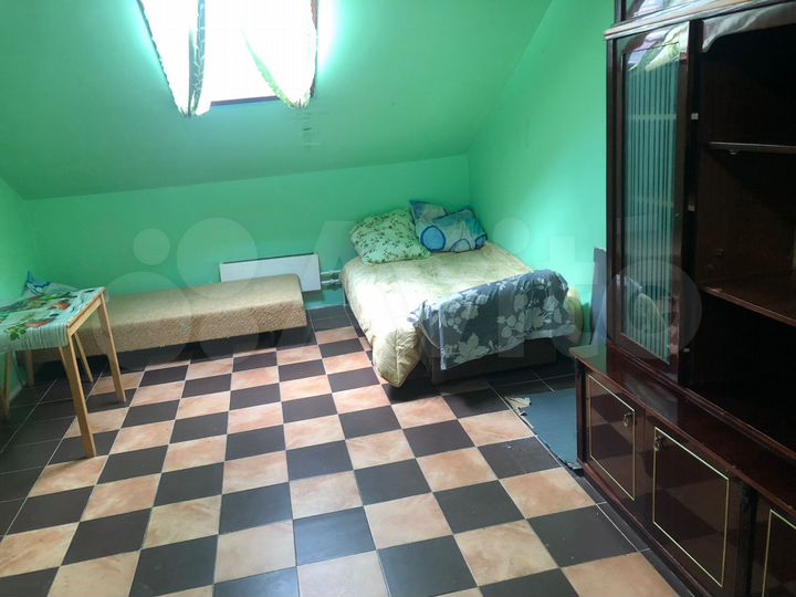 Комната 20 м² в 3-к., 2/4 эт.