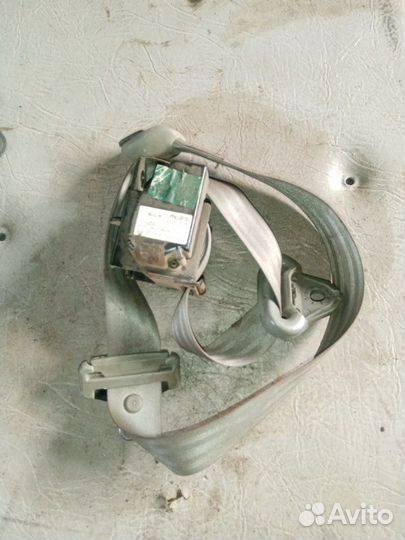 Ремень безопасности Dodge Caravan grand 3.3 1997