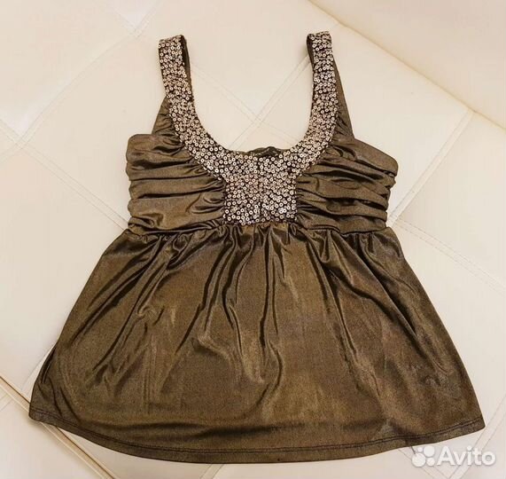 Топ с паетками