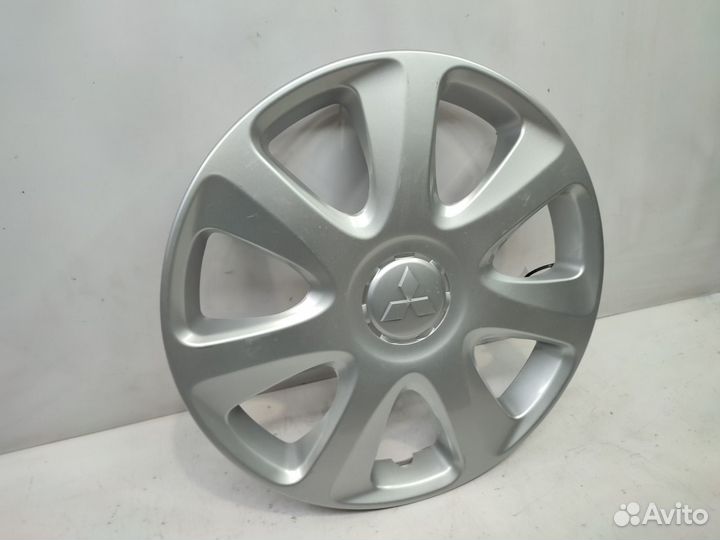 Колпак колеса Mitsubishi Outlander 3 GF 2012