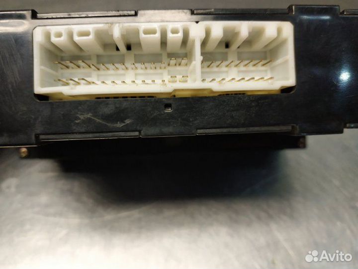 Блок управления климатом Toyota Ipsum SXM10 3SFE