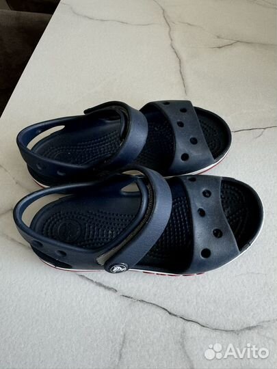 Сандалии crocs c 11