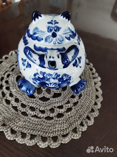 Фарфоровая посуда гжель