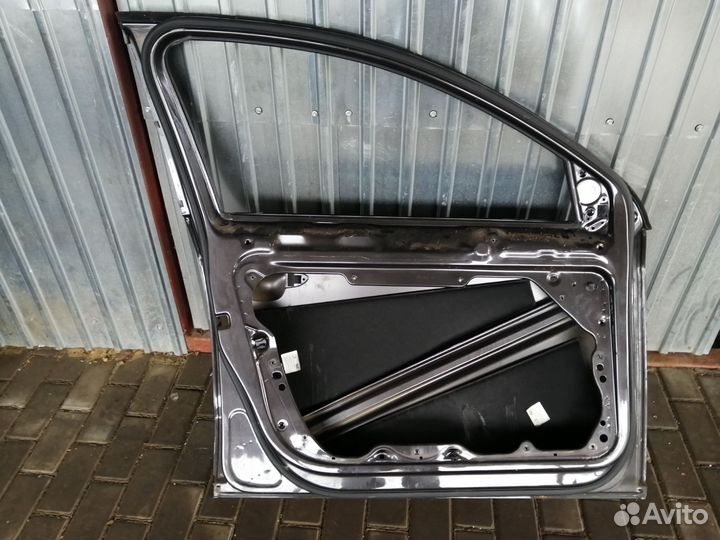 Дверь Передняя Левая Пассат Б7 Бу оригинал