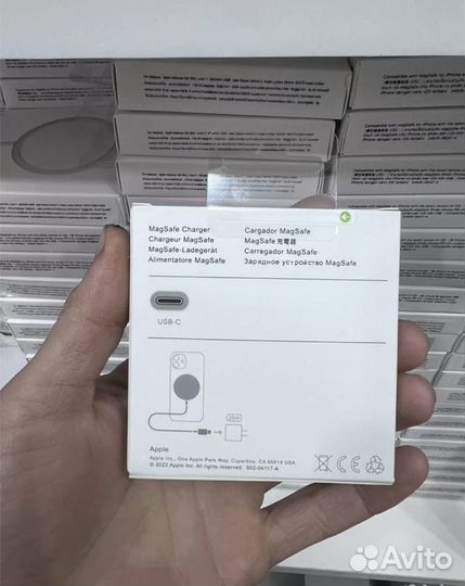 Беспроводная зарядка magsafe