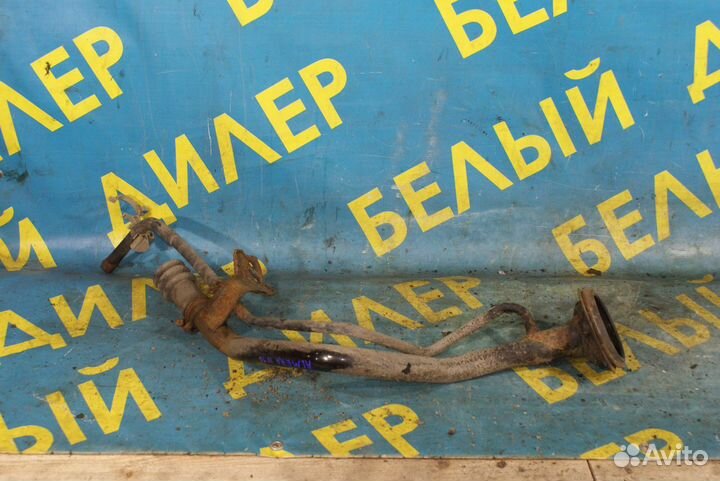 Заливная горловина бака Nissan Almera n16