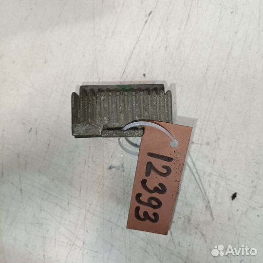 Реле свечей накала Renault Scenic