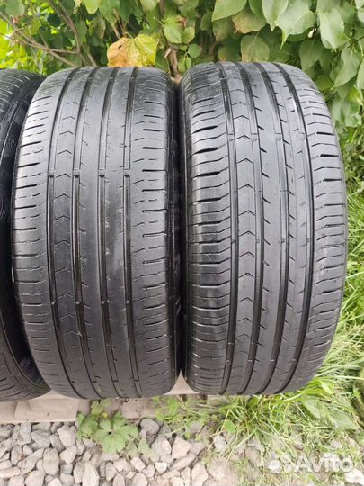 Continental ContiPremiumContact 5 215/55 R17 94W