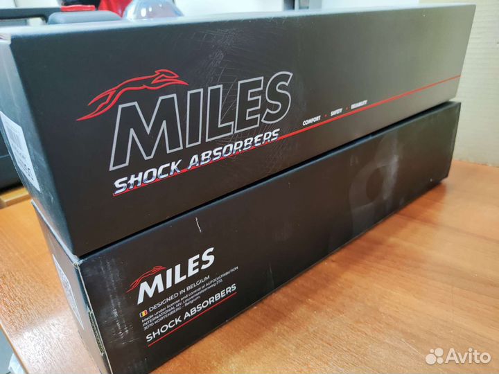 Амортизатор передний passat b5