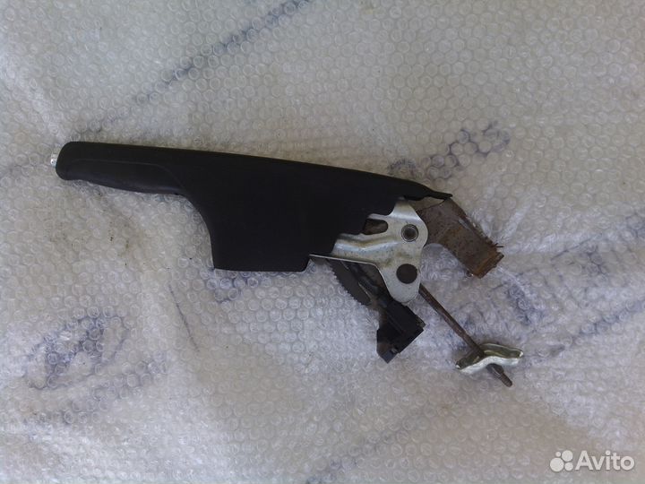 Шкода Октавия тур 2007 рычаг стояночного тормоз