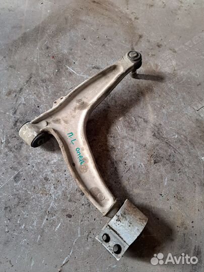 Рычаг передний левый Opel Vectra C