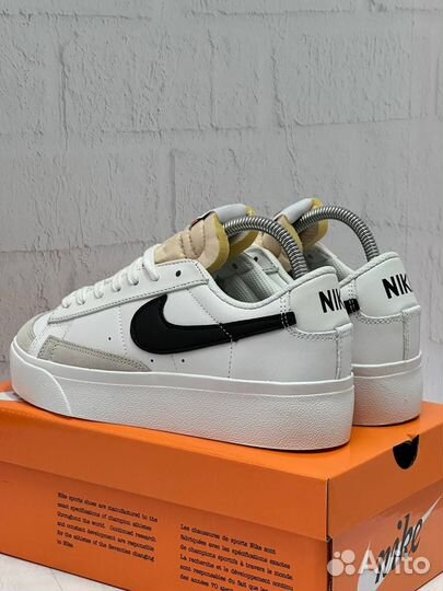 Кроссовки nike blazer