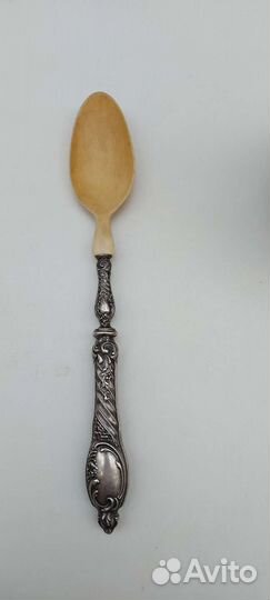 Серебряный кувшин