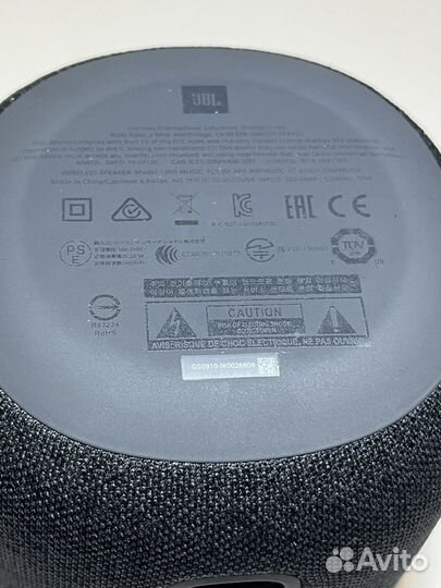 JBL link music с Алисой