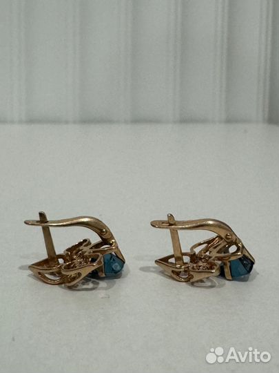 Золотые серьги с топазом и фианитами