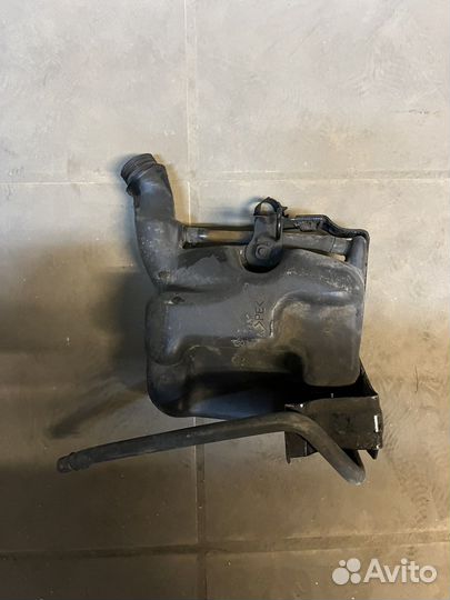 Расширительный бачок Kawasaki VN2000