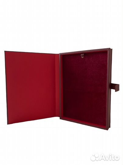 Футляр для медалей (орденов, значков)