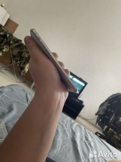 iPhone Xr, 128 ГБ
