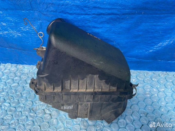 Корпус воздушного фильтра Toyota Camry SXV20 5SFE