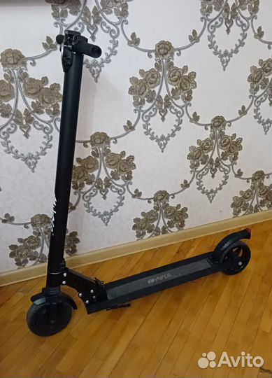 Электросамокат hiper Stark DX650