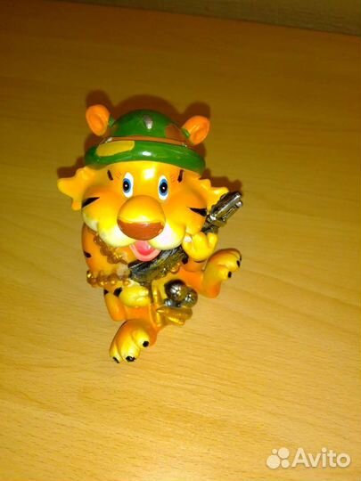 Сувенир воин тигр