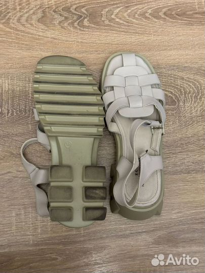 Сандалии