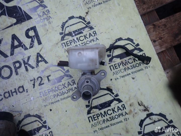 Цилиндр тормозной главный Peugeot 308 I 2007-2015