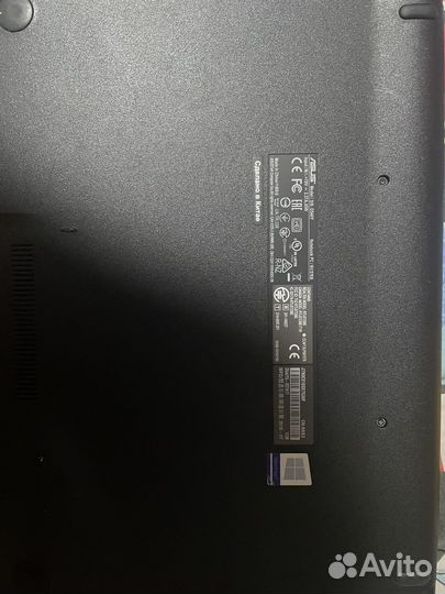 Ноутбук asus
