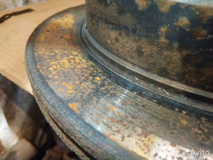 Диск тормозной задний Hyundai Grand Starex Н1